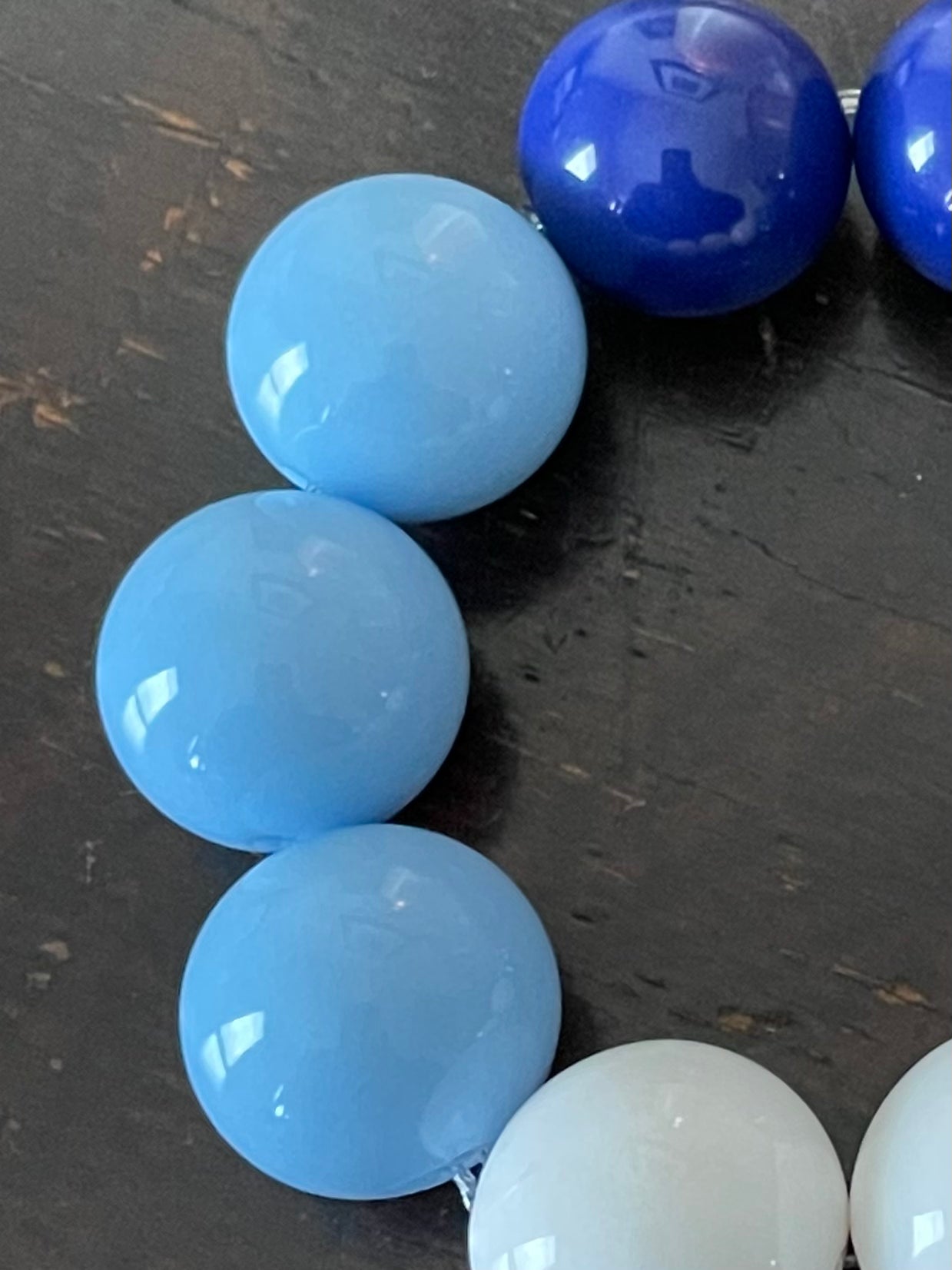 Keychain Beaded Bracelet Blue to white Ombre